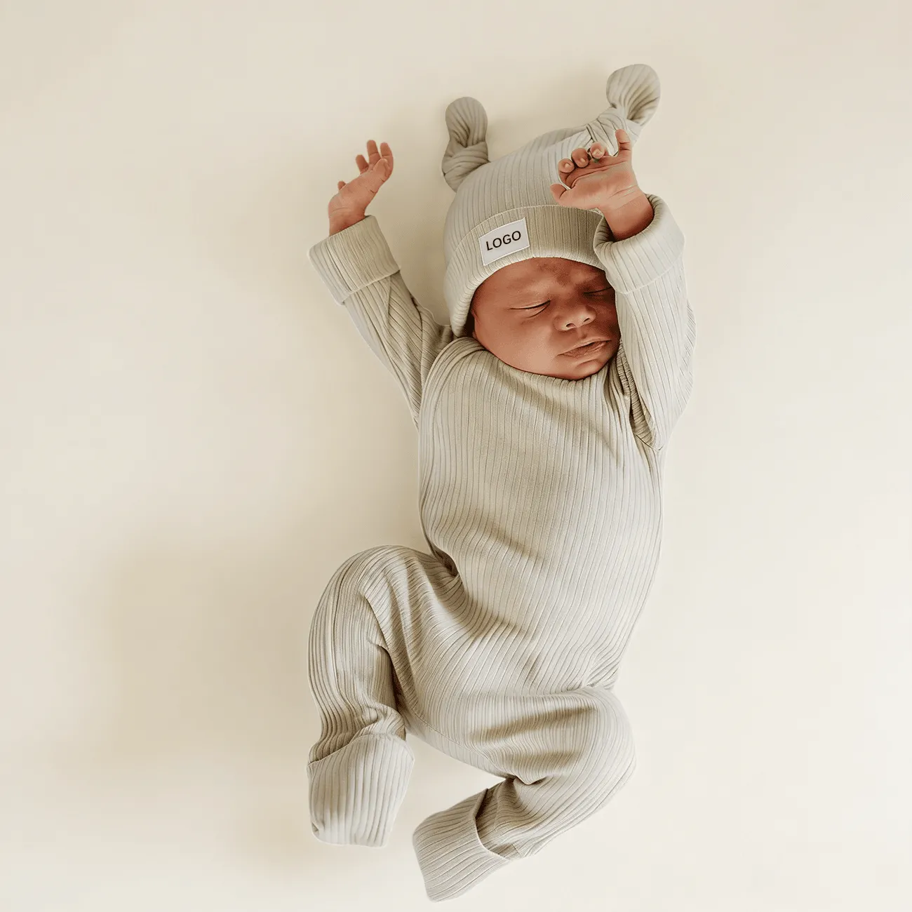 Custom 2 Way Zipper Newborn Bodysuit Jumper Organic Cotton Ribbed Baby Footie Manufacturer